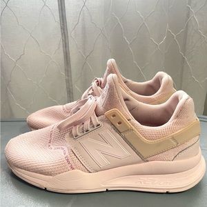 New Balance 247 x Palace Belle Fleur Shoe (size 8)
